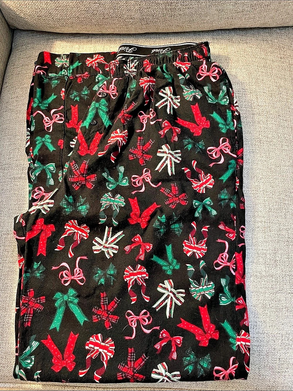 PINK Bow Print Flannel Pants Black & Red Size small Like New